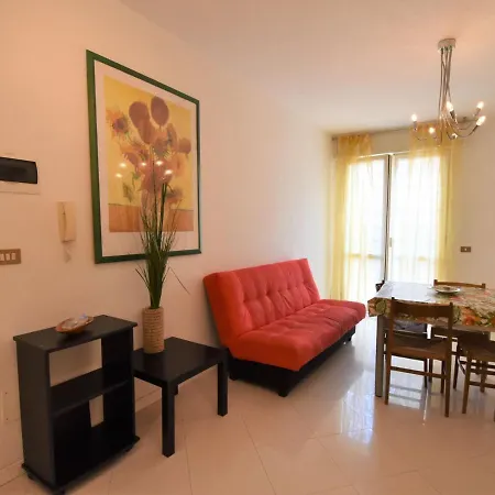 Apartamento Locazione Turistica Girasole-1